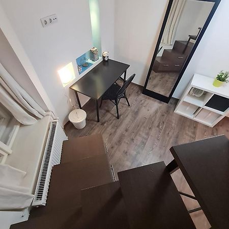 Turquoise Lofts Aparthotel Будапеща Екстериор снимка
